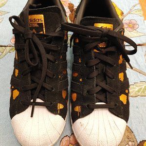 Adidas Women Sneakers Size 9